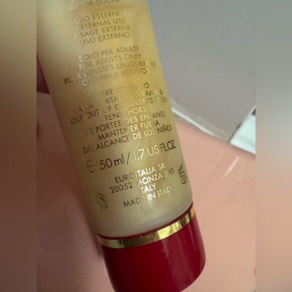 Dolce & Gabbana Pour Femme | RED CAP | Sensual Bath - Picture 3 of 7